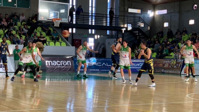 Liga Nacional: Castro perdió la posibilidad de ser líder tras caer ante Universidad de Concepción