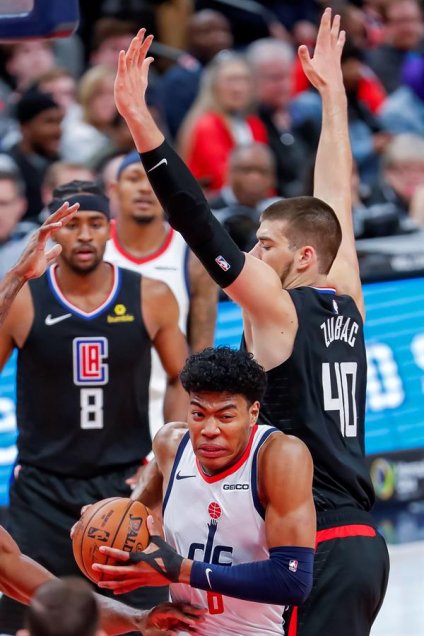 Los Clippers vencieron a Washington y acosan a Lakers en el Oeste