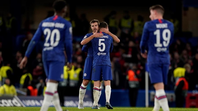 Chelsea superó con lo justo a Lille y se inscribió en octavos de la Liga de Campeones
