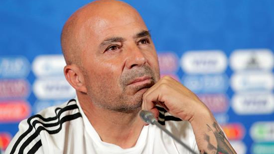 Santos anunció la salida del técnico Jorge Sampaoli