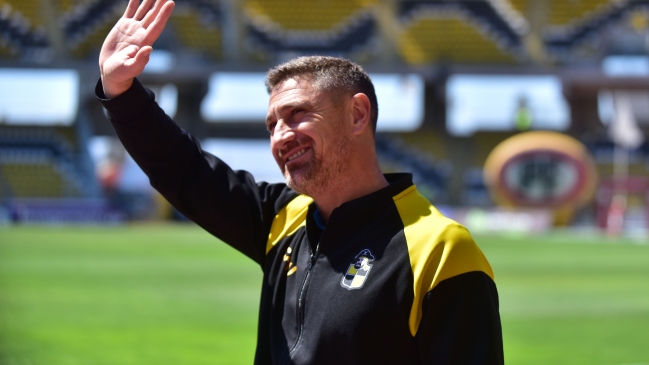 Coquimbo anunció oficialmente la salida del entrenador Patricio Graff