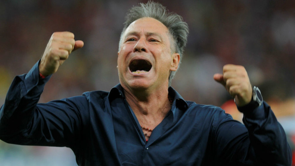 Ariel Holan: La camiseta de la UC nos exige ser protagonistas y tenemos la vara alta