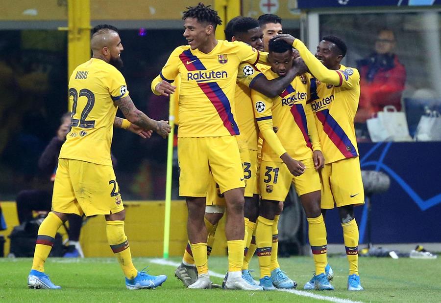 Barcelona de Vidal buscará mantener el impulso ante Real Sociedad en la liga española