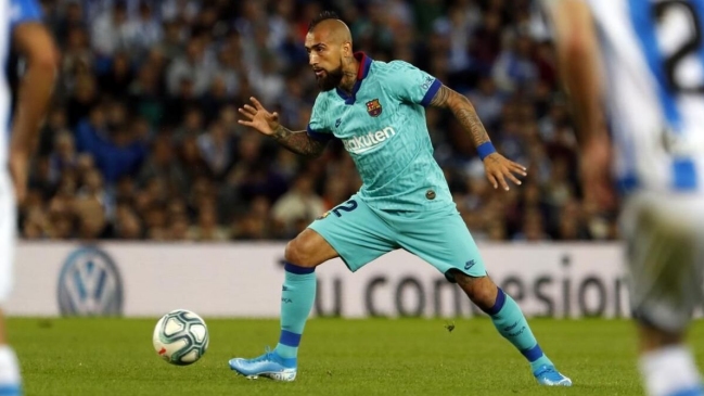 Prensa española destacó al “guerrillero” Arturo Vidal en empate de Barcelona ante Real Sociedad