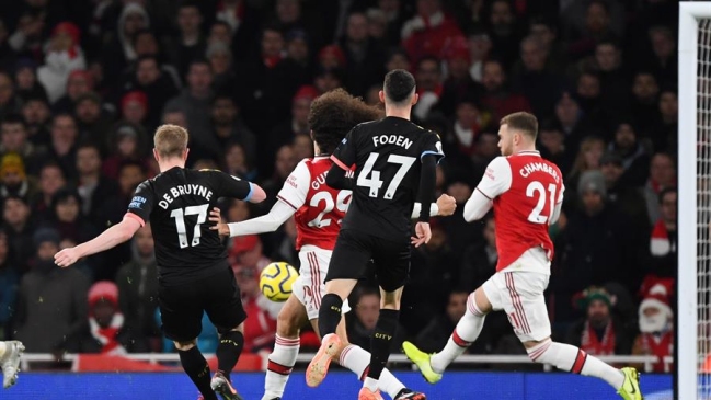 Kevin De Bruyne volvió a marcar para ampliar la ventaja del City sobre Arsenal