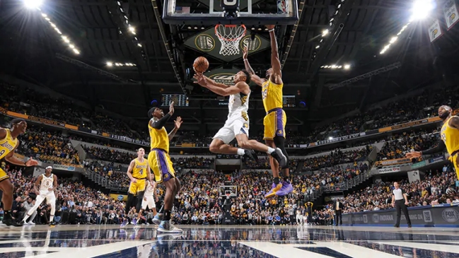 Los Pacers detuvieron la racha victoriosa de los Lakers