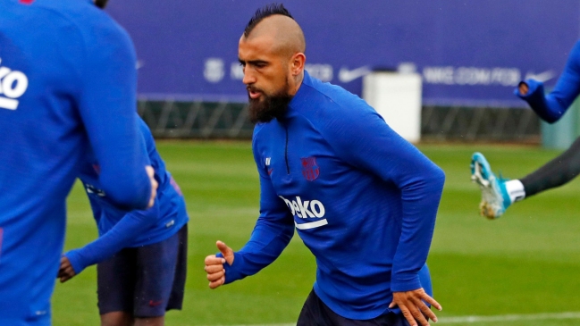 Medio deportivo afirmó que Arturo Vidal se retiró indignado de la práctica de FC Barcelona