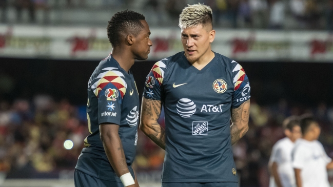 Medio mexicano incluyó a Nicolás Castillo entre los refuerzos que decepcionaron en 2019