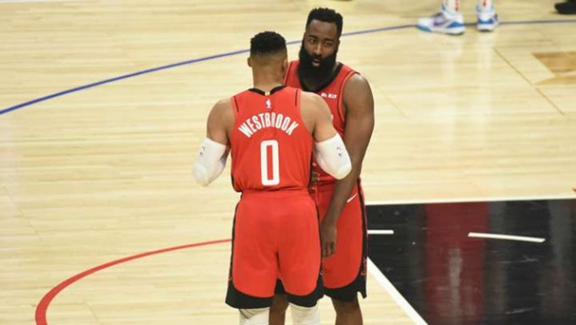 James Harden recriminó a Russell Westbrook por sus gritos contra Patrick Beverley en la NBA