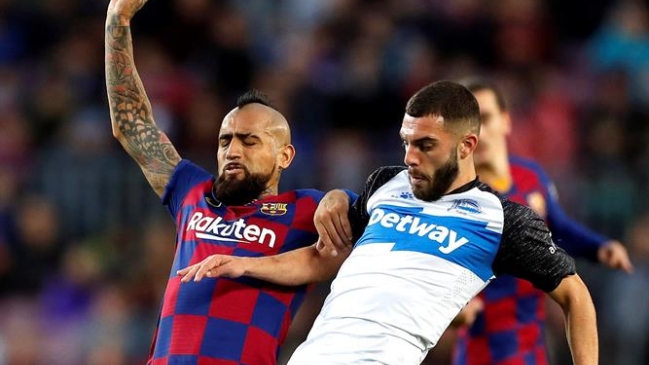 Prensa española tildó de “intenso” e “impetuoso” el partido de Arturo Vidal ante Deportivo Alavés