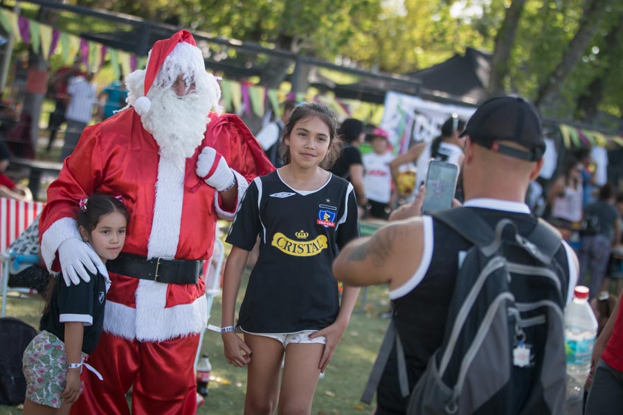 Tres mil personas disfrutaron Navidad Solidaria del Club Social de Colo Colo
