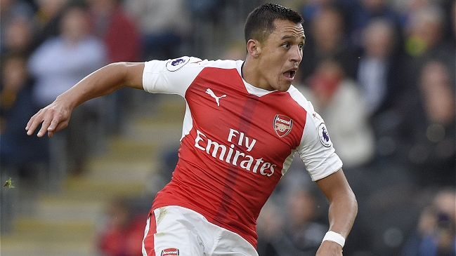 Alexis fue nombrado entre mejores delanteros de la década de la Premier League