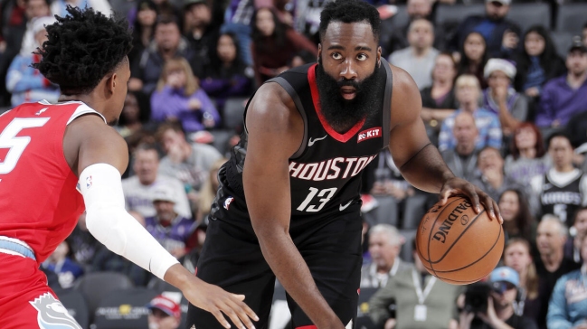 Harden y Westbrook se combinaron para darle el triunfo a Houston ante Kings
