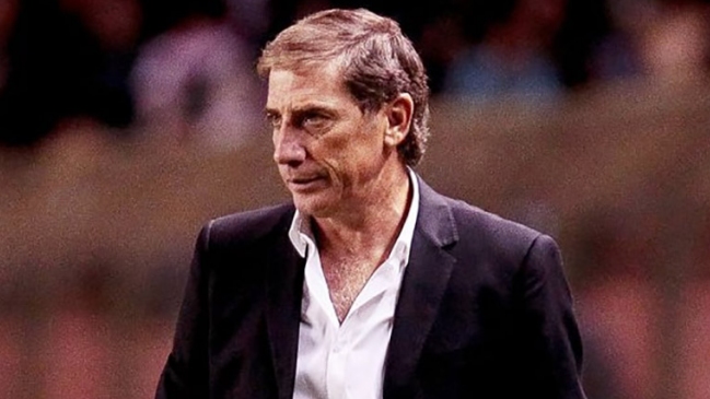 El uruguayo Eduardo Acevedo está a detalles de asumir como DT en U. de Concepción