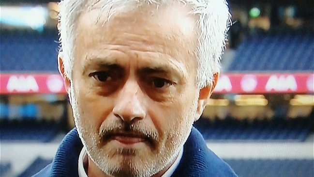 José Mourinho reveló al borde de las lágrimas que su perra falleció el día de Navidad