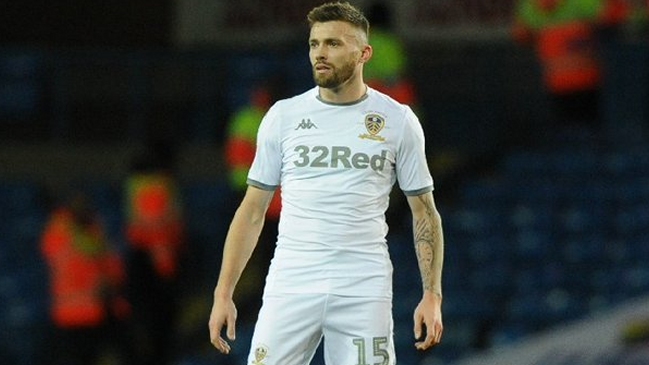 Stuard Dallas rescató la igualdad para Leeds ante Preston en Inglaterra