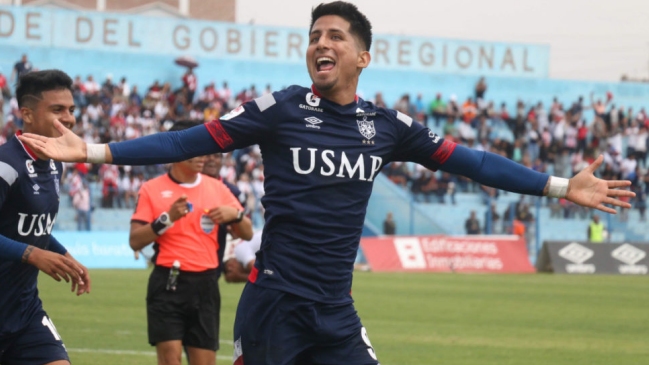 Huachipato fichó al delantero ecuatoriano Joffré Escobar