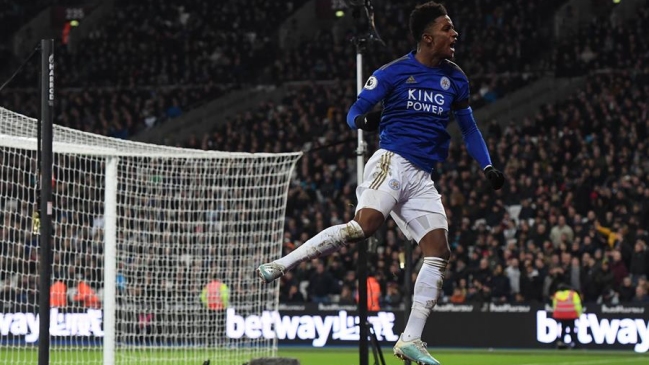 Demarai Gray sentenció con un golazo la victoria de Leicester sobre West Ham de Pellegrini