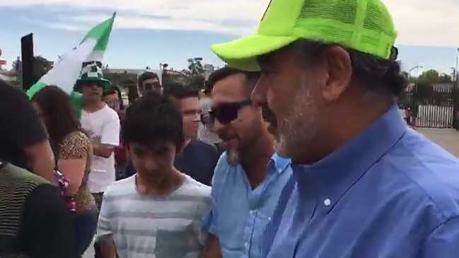 Andrónico Luksic llegó al Monumental para apoyar a Rodelindo Román