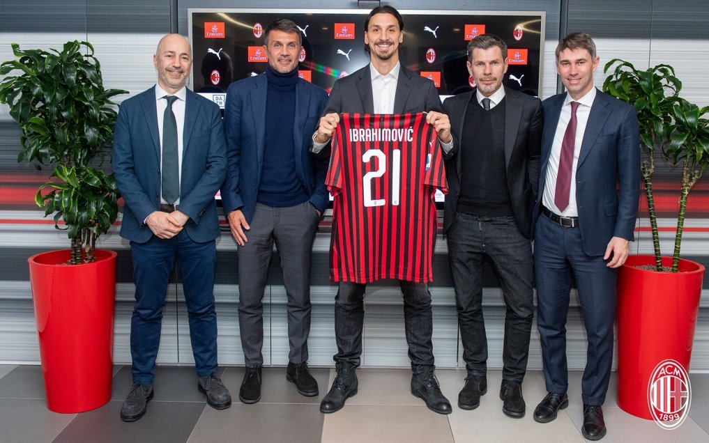 Zlatan Ibrahimovic firmó contrato por los próximos seis meses con AC Milan