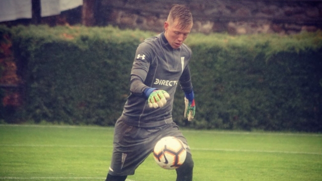 Portero de Universidad Católica sufrió fractura de cráneo y está en observación