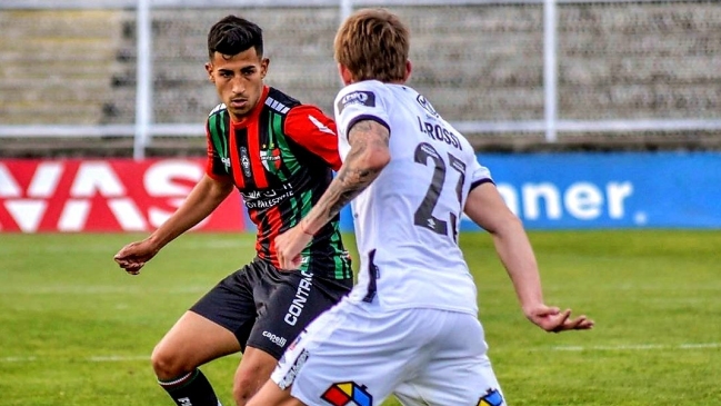 Jorge Araya estará una temporada más a préstamo en Palestino