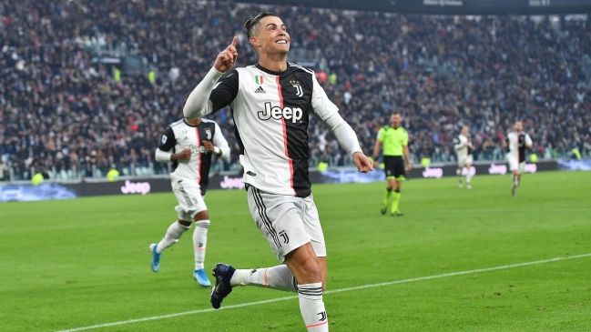 Cristiano Ronaldo anotó su primer “hat-trick” en Italia con Cagliari como víctima