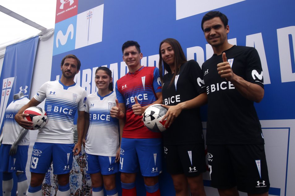 Universidad Católica presentó su nueva camiseta para la temporada 2020