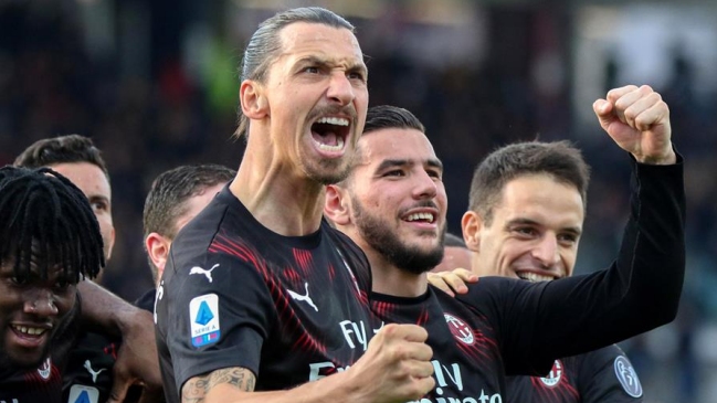 Zlatan Ibrahimovic volvió a anotar un gol en Italia después de siete años en victoria de AC Milan