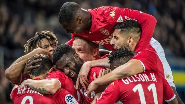 Guillermo Maripán destacó en vibrante empate de Mónaco ante PSG