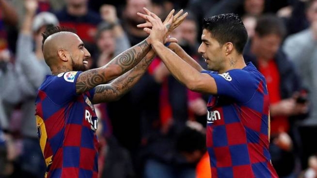 Arturo Vidal a Luis Suárez tras la operación: “Volverás más fuerte que nunca, pistolero”