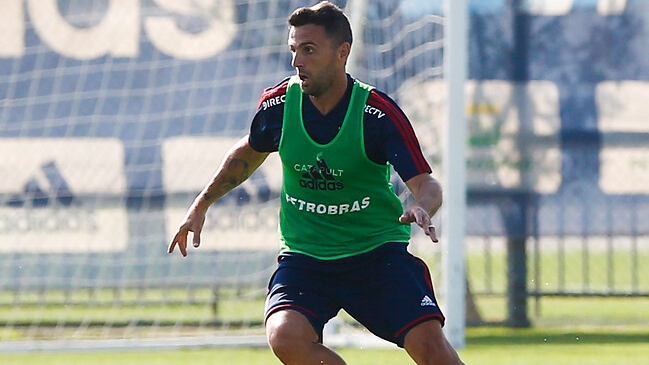 Walter Montillo está habilitado para jugar en Universidad de Chile tras el arribo de su pase