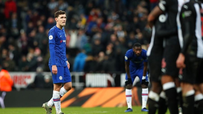 Chelsea sucumbió en los descuentos ante Newcastle en la Premier League