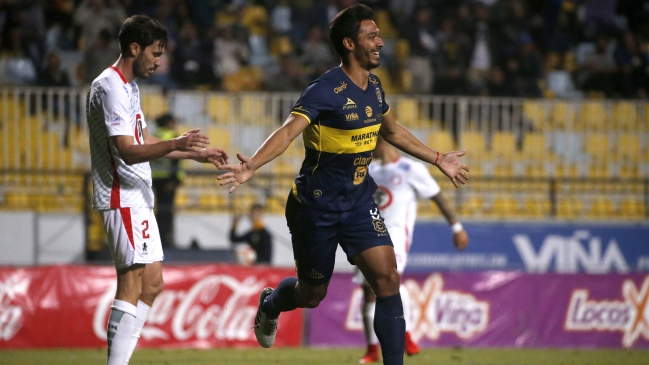 Everton celebró la noche “Oro y Cielo” con triunfo sobre Unión La Calera