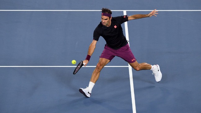 Roger Federer barrió con Steve Johnson y avanzó a segunda ronda en Australia