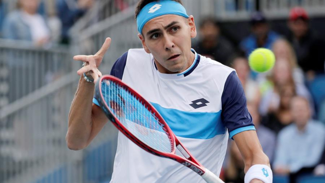 Alejandro Tabilo cayó de forma inapelable ante John Isner y se despidió del Abierto de Australia