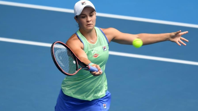 Ashleigh Barty ratificó favoritismo y avanzó a octavos de final en el Abierto de Australia