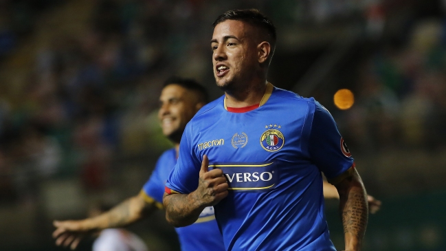 Rodrigo Holgado batió a Cobresal con un furioso cabezazo y puso el tercero de Audax