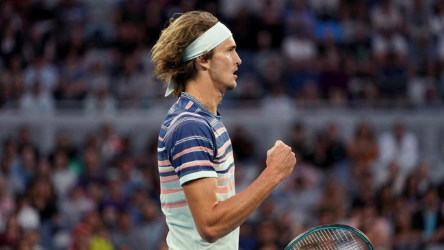 Zverev venció con solidez a Rublev y se instaló en cuartos de Australia