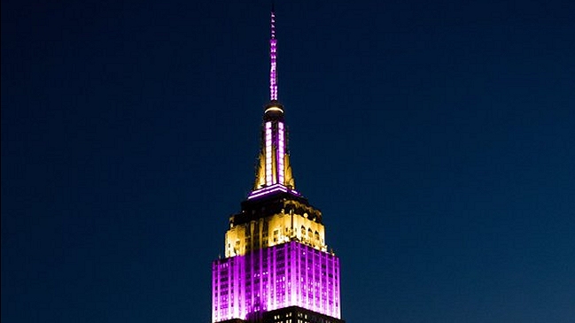 El Empire States se iluminó en honor a Kobe Bryant