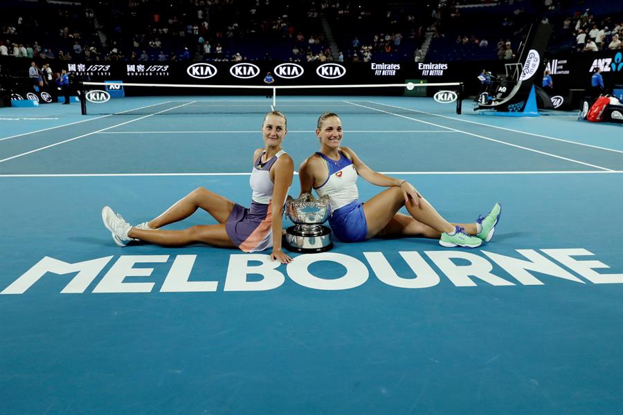 Babos y Mladenovic se proclamaron por segunda vez campeonas en Melbourne
