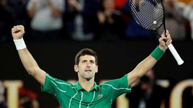 Djokovic se coronó por octava vez en Australia y recuperó el número uno tras batir a Thiem