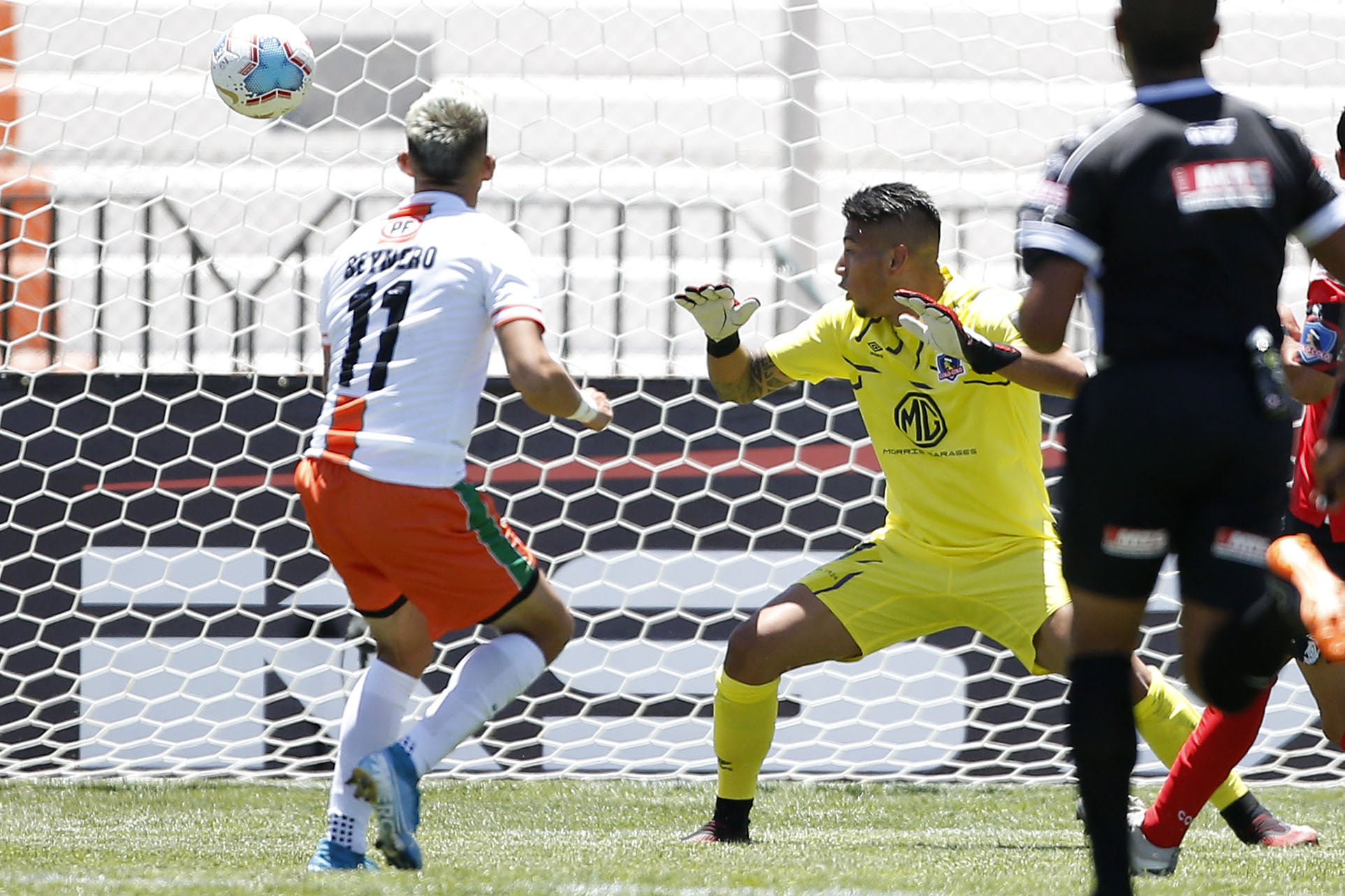 Felipe Reynero repitió para Cobresal y liquidó a Colo Colo en el último minuto