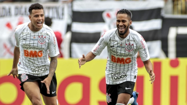 Campeonato Paulista: Corinthians le ganó el clásico a Santos
