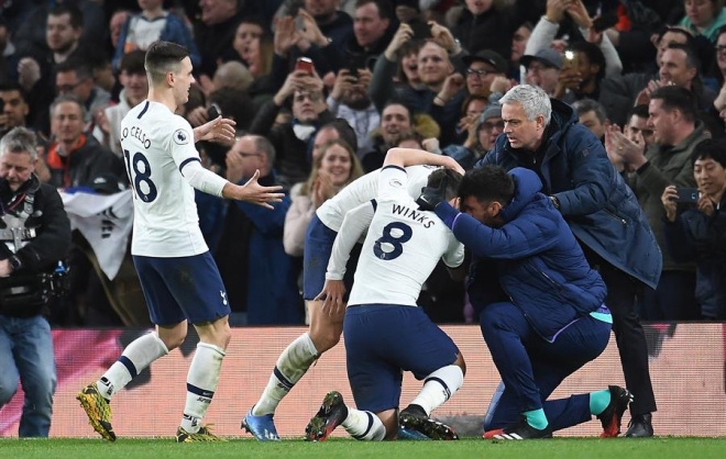 Los goles del triunfo de Tottenham de Mourinho sobre el City de Guardiola en la Premier