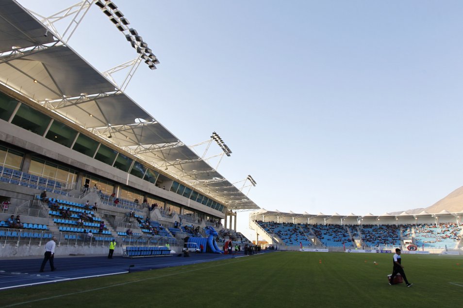 Deportes Iquique y Everton repartieron puntos en el nuevo Tierra de Campeones