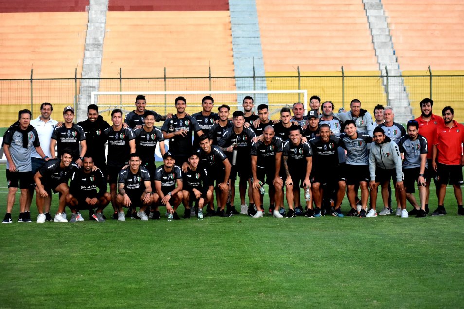 Palestino reconoció la cancha del “Domingo Burgueño” para su debut en Copa Libertadores