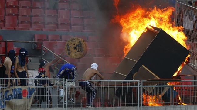 El editorial de Toño Prieto: La violencia tiene al fútbol chileno en la cornisa