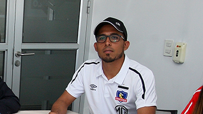 De bodeguero a ser preparador físico: La odisea del venezolano que llegó a Colo Colo femenino