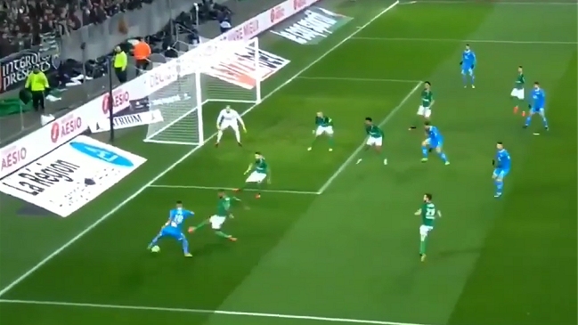 Dimitri Payet anotó un golazo de fantasía en la liga francesa